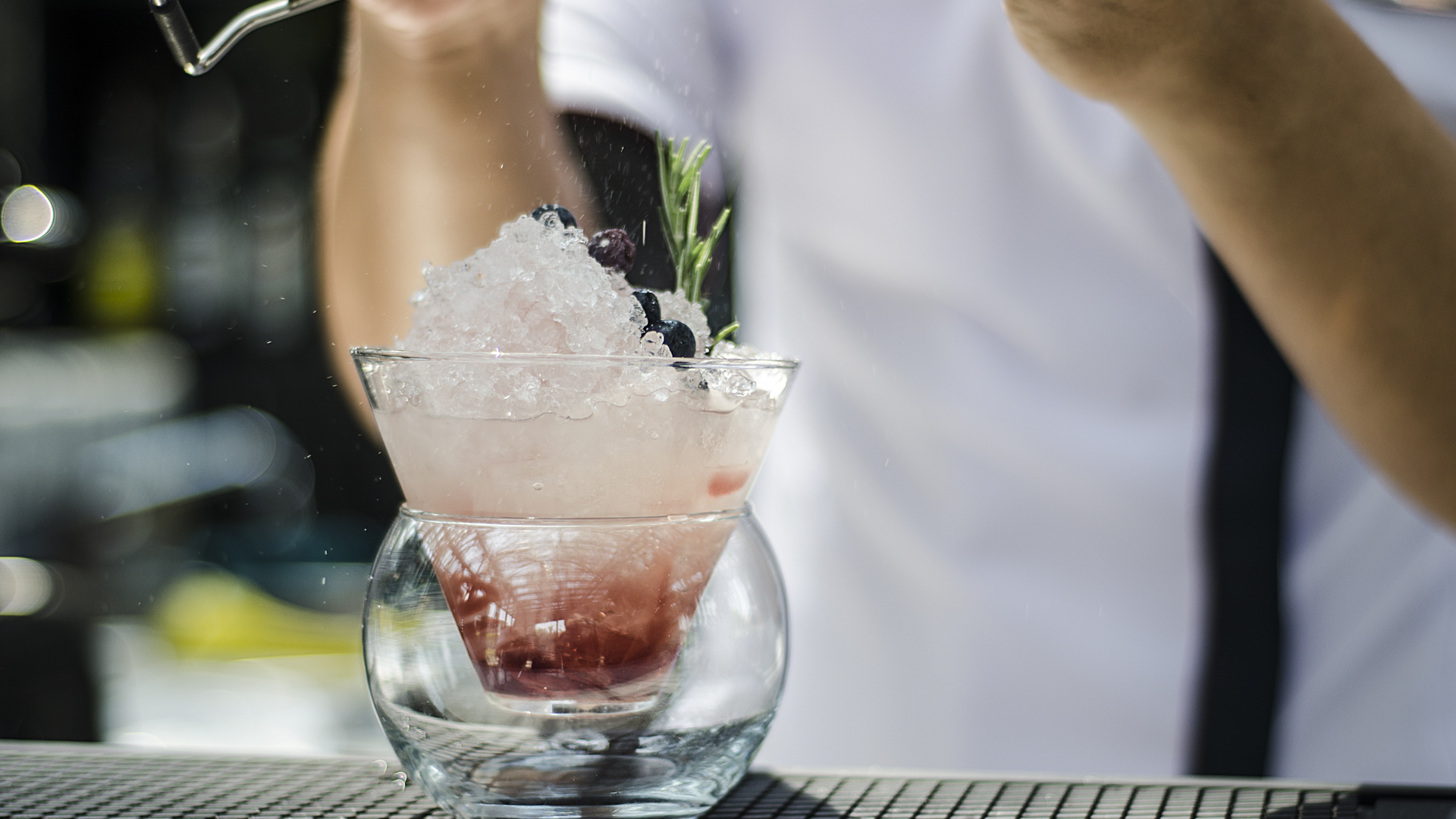 8 Creative Ways to Use Crushed Ice for Catering and Events